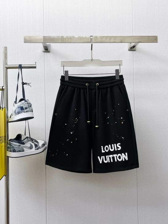 Picture of LV Short Pants _SKULVM-3XLxetr2418330